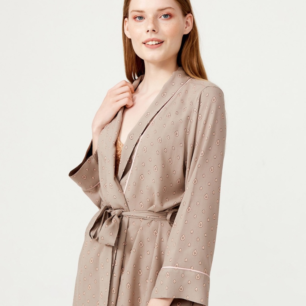 NWT Silky Bamboo Kimono Robe Short